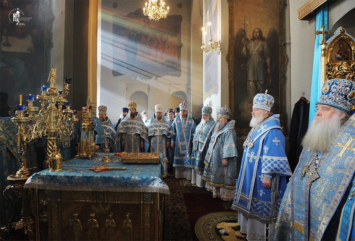 саратов казанский храм диакон димитрий лескин. празднование святых петра и павла в храме. митрополит саратовский и вольский игнатий. храм серафима саровского в балашихе авиаторов расписание. богослужение в храме старая купавна.