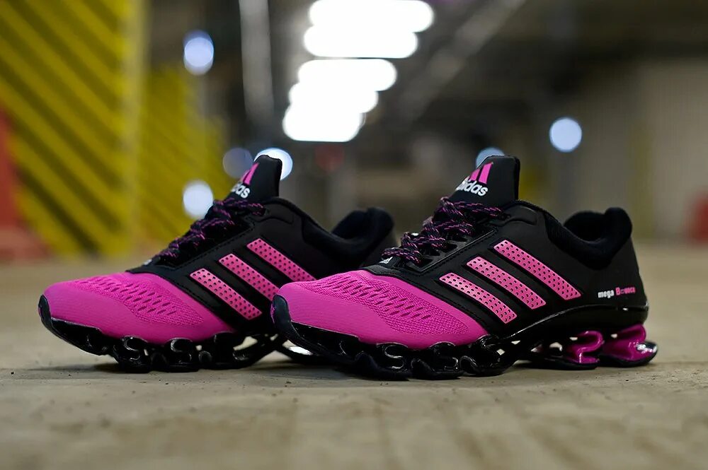 Кроссовки adidas bounce. Кроссовки адидас Mega Bounce. Кроссовки адидас Mega BOUNCEA 1870. Adidas Bounce женские. Adidas Mega Bounce (a6-3342).