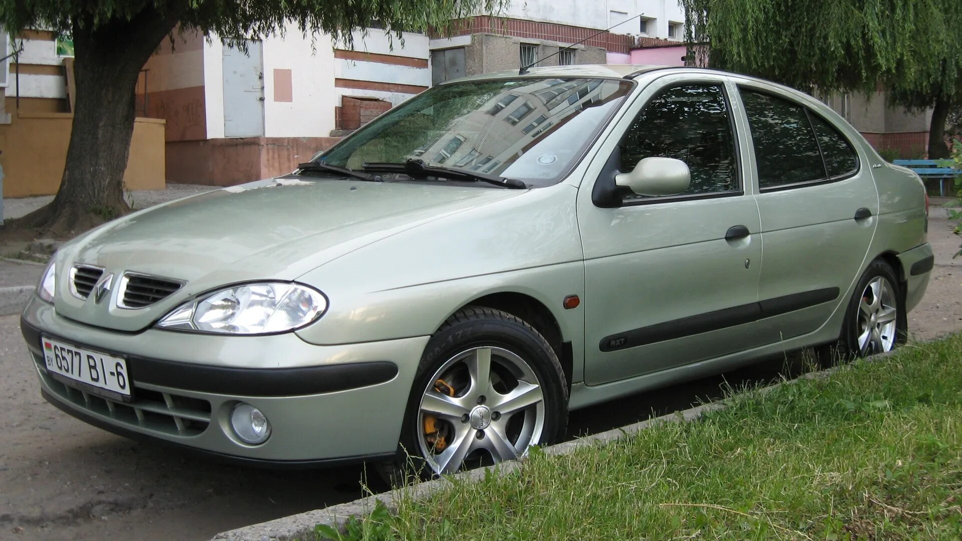 6 автомат отзывы. Меган 1. Renault megane ii 2008. Меган 1. Рено меган 2 фото.