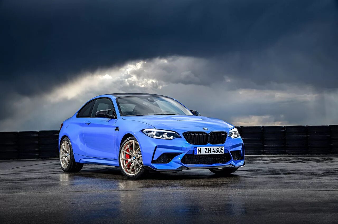 Новая bmw m. BMW m2. BMW m2 CS. Новая БМВ м2. BMW m2 купе.