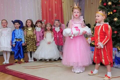 Новогодние утренники королев