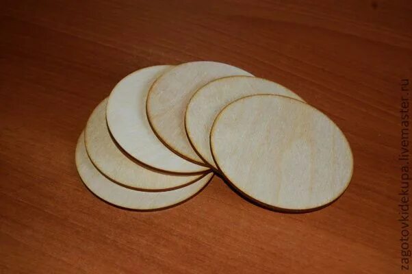 Поставки под. Подставки из фанеры для сотового. Подставка из дерева. Подставка для телефона bp afyths. Поставки под.