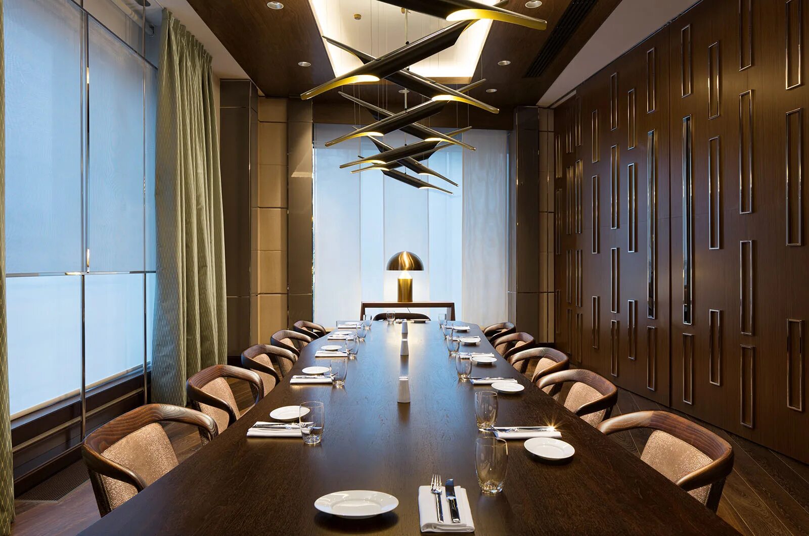 Ресторан hyatt. Гостиница hyatt regency moscow.
