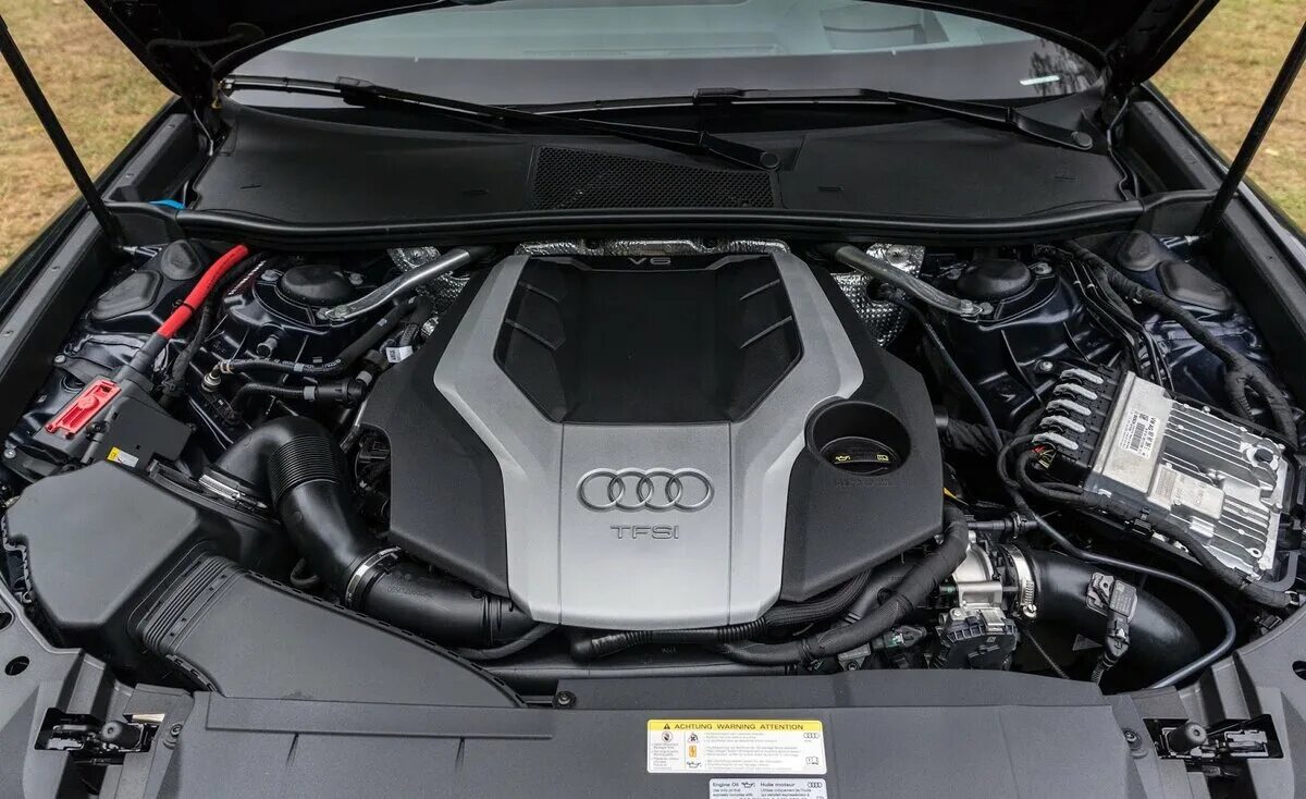 A6 biturbo. A6 3.0 TFSI. Ауди a4 v6 Biturbo. Audi a6 2022 двигатель. 3.0 TFSI 2020 Ауди двигатель.