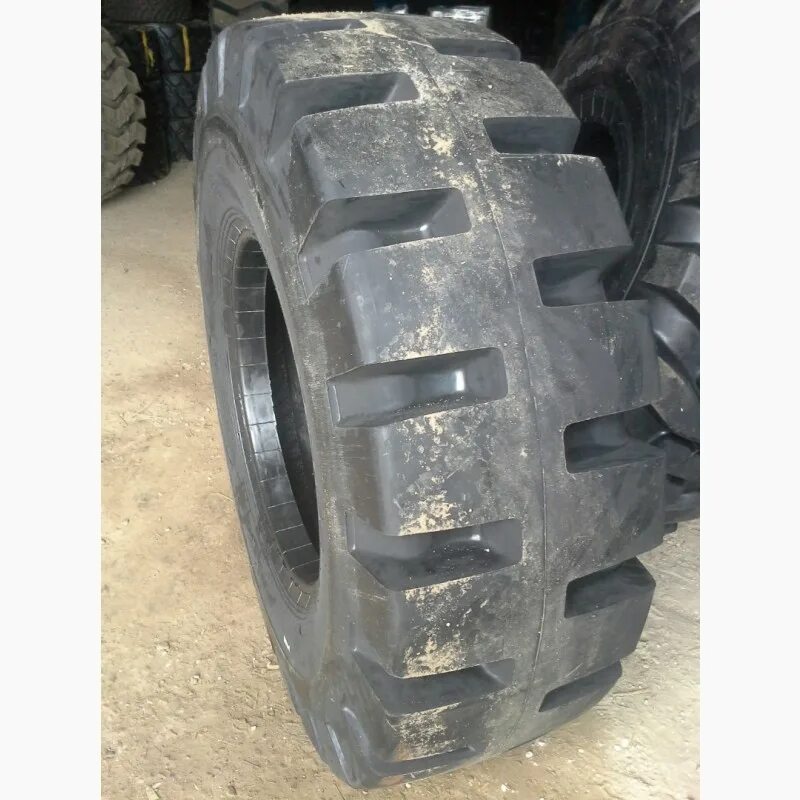 Шина 20. 5-25 20pr roadguider qh812 l-3/e-3 ttf. 5-25 28pr naaats e3/l3. Шинокомплект 17. 5 25.