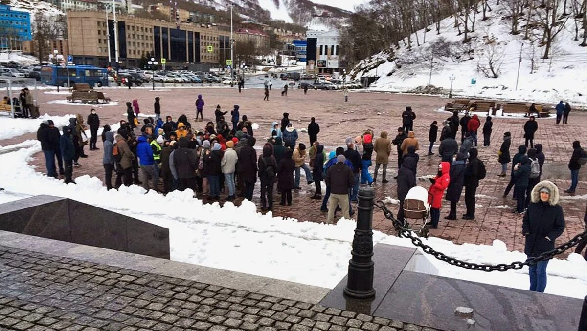 Завтра похороны навального. Митинги 21.04.2021 в Москве. Митинги в Москве 21 апреля 2021. Митинги за Навального 21 апреля 2021. Москва амитинг апрель 2021.