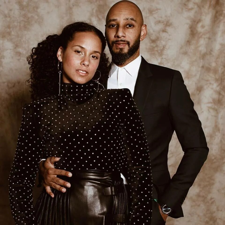 Алиша киз и Swizz Beatz. Alicia Keys с мужем. Swizz Beatz и Алисия. Алиша киз с мужем. Муж кису