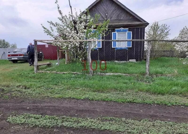 Дом в татищевском районе саратовской области. Хлебновка Татищевский район Саратовской области. Деревня Хлебновка Татищевский район. Деревня Хлебновка дом. Хлебновка Балаковский район Саратовская.