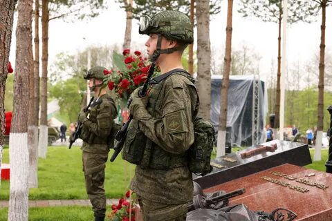 Открытие памятника в кузьминичах