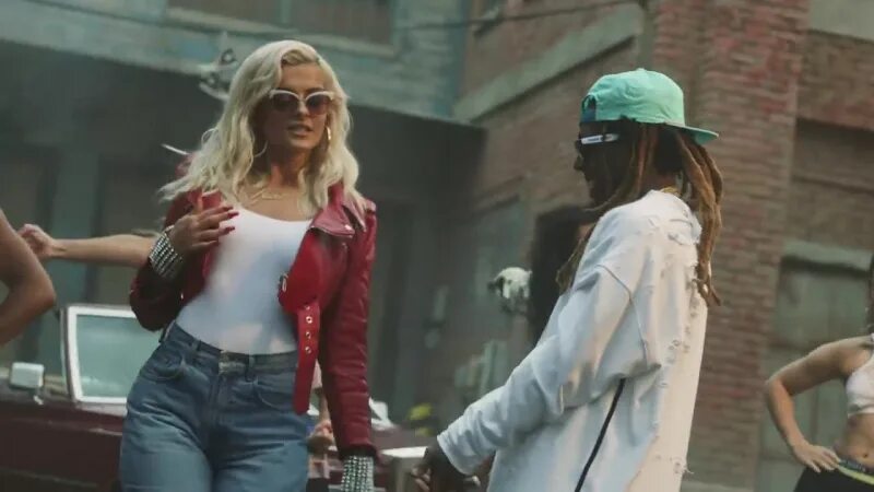 They way i are. Bebe Rexha the way i are Dance. Bebe Rexha Dance with Somebody. Би би Рекса Dance with Somebody. Bebe Rexha ft Lil Wayne.