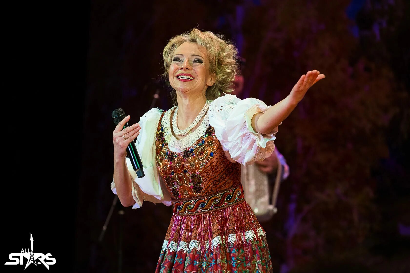 концерт елены василек. певица лена василек. певица лена василек. концерт елены василек.