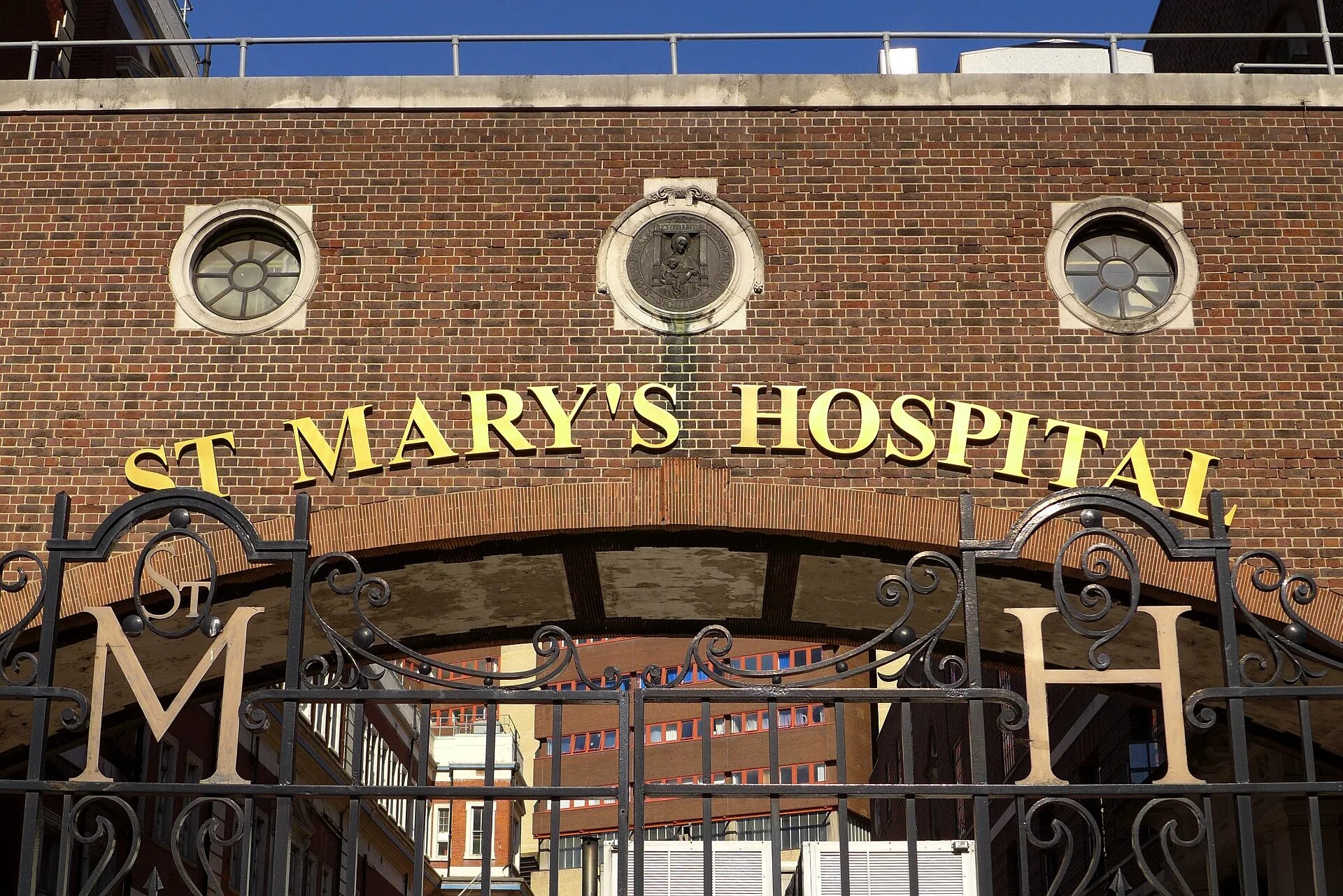 Catholic university of korea. St mary's hospital фф. St marys hospital. Больница святой марии лондон внутри. St mary's hospital фф.