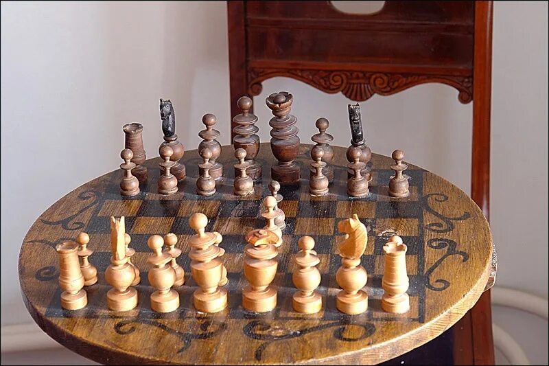 Шахматы обучалка. Н н шахмат. Книга полный курс шахмат. Shaxmat shashka. Шахматы игра шахматы игра в шахматы игра.