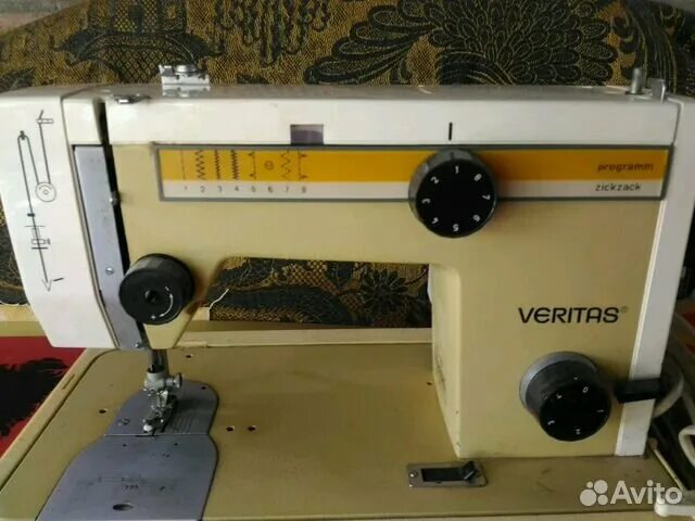 Veritas famula 5091. Швейная машинка veritas hobby 12. Швейная машинка веритас. Шевроле веритас. Авито машина веритас.