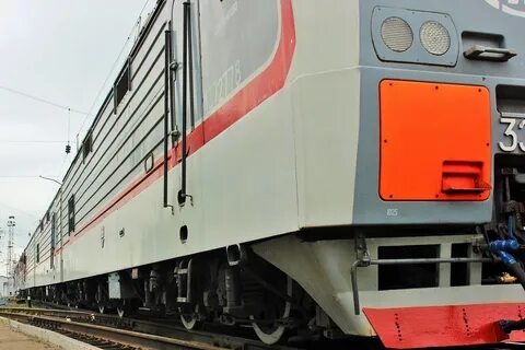 Сцепка вагонов поезда