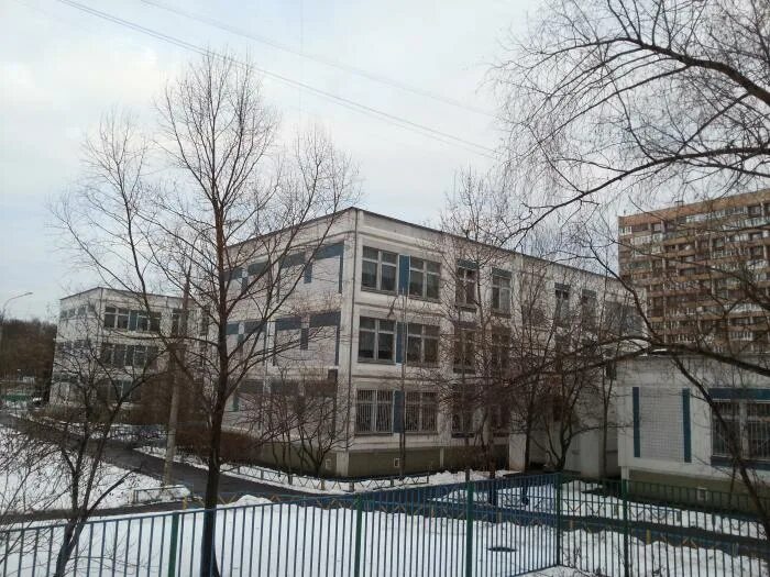 Школа 378 Москва Стромынка. Школа 2000 Москва. Школа 2000 здание 1. Школа 2000 на Кантемировской.