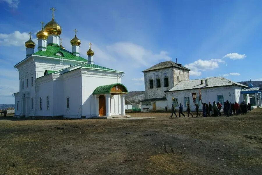 Святыни селенгинского монастыря. Селенгинский монастырь. Троицко-селенгинский монастырь бурятия. Селенгинский монастырь. Стятотроицкий мужской монастырь бурятия.