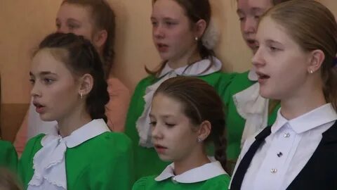В школе девочки 52