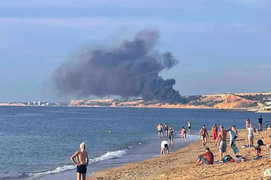 Аэродром Бельбек Севастополь. Аэродром Бельбек в Крыму. Бельбек аэродром военный. Взрывы в Витино в Крыму. Крым бомбят сегодня последние новости