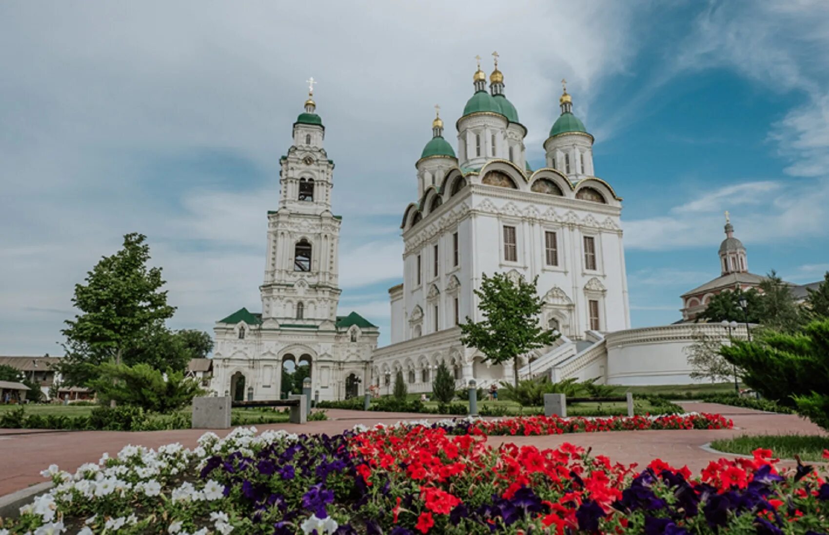 Памятники культуры астраханской области. Астрахань Кремль. Астраханский Кремль Астрахань. Достопримечательности Астрахани Астраханский Кремль.