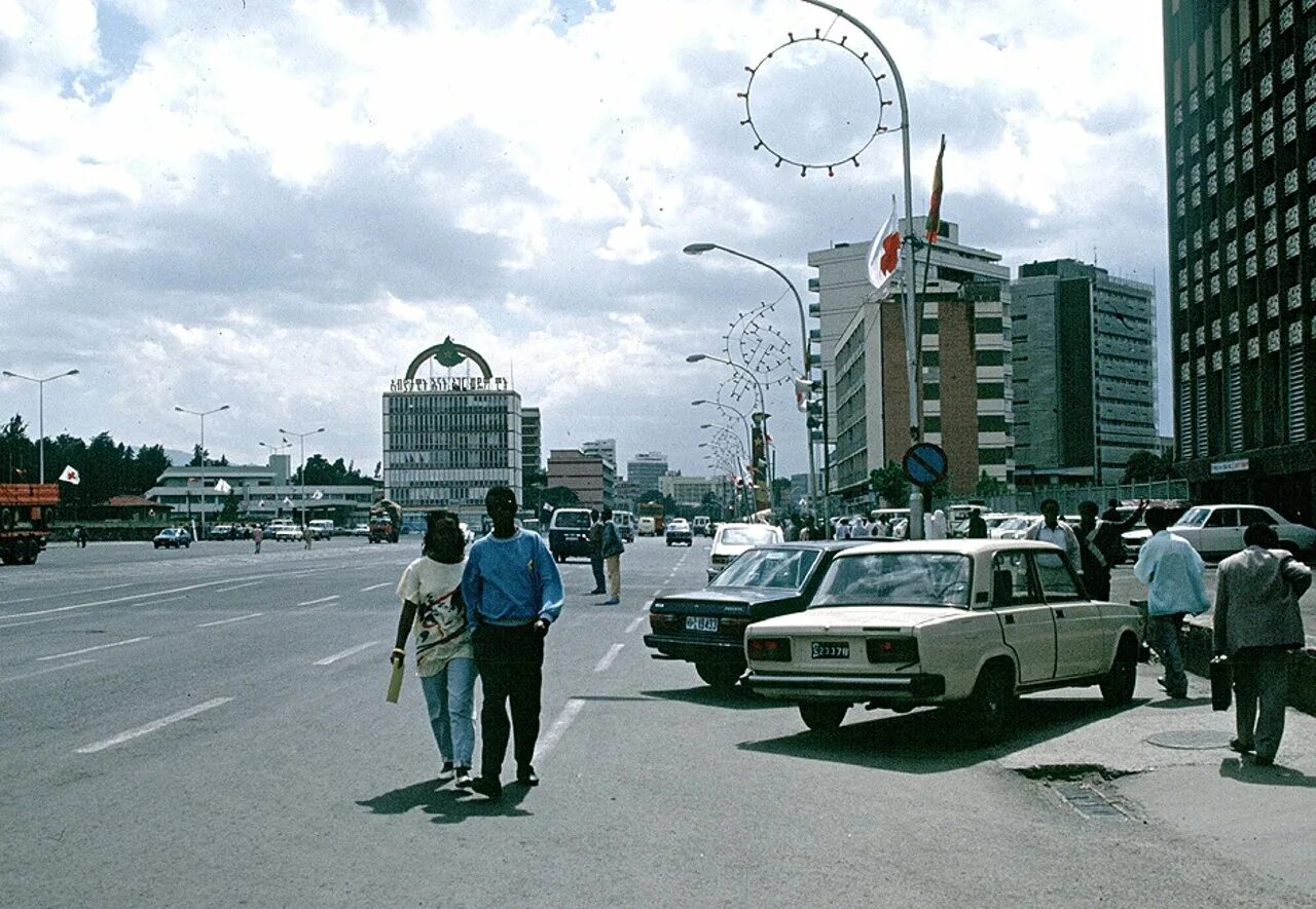 3 октября 1990. Аддис Абеба 1978. Аддис Абеба 1991. Аддис Абеба 70х годов. Эфиопия 1990.