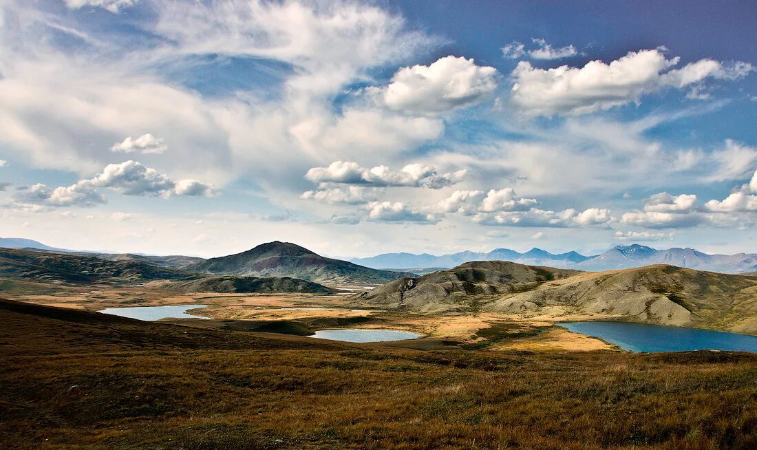 7 озер страна. Монголия Долина озер. Семь озер Алтай. Долина озер Алтай. Долина 7 озер Аккем.
