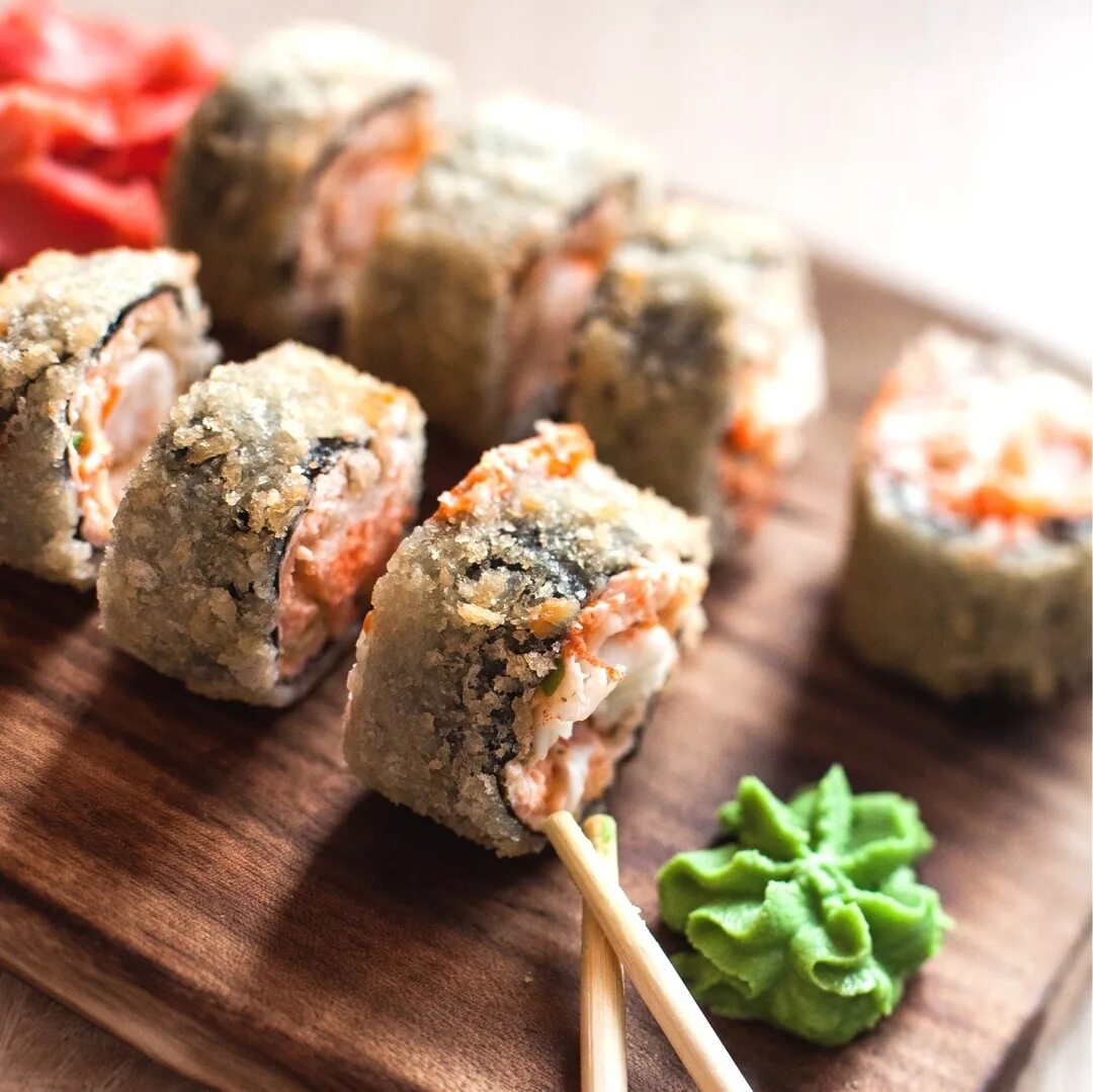 Алабама суши. Дрим роллы. Калифорния хот роллы тануки. Дрим роллы. Ролл алабама.