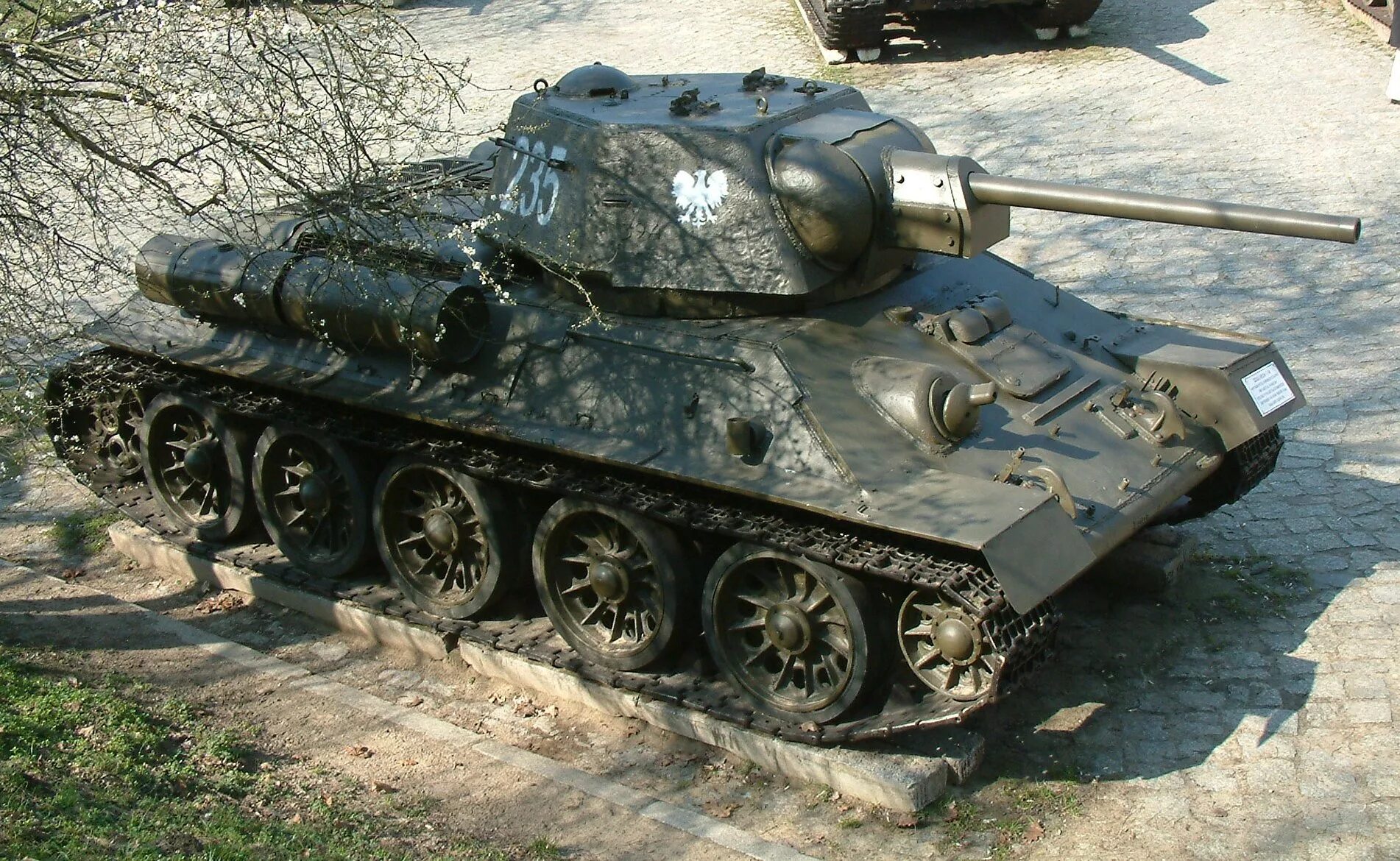 Танки е 34