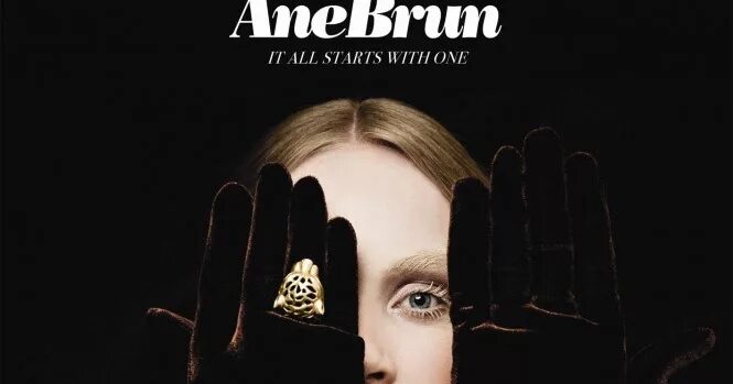 Ane brun to myself go. Ane Brun. Ane Brun фото. Ane Brun album. Ane Brun - it all starts with one (2011) - картинки.