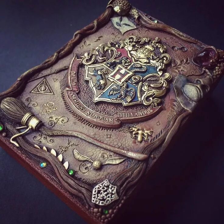 Волшебная книга своими руками