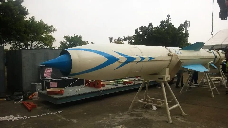 М п 800. П-800 «оникс» 3м55. пкр п-800 оникс. крылатая ракета п-800 оникс. оникс противокорабельная ракета.
