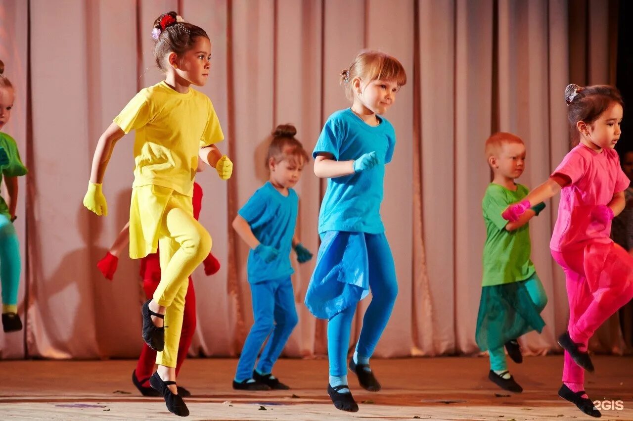 Детские танцы. Танцы для дошкольников. Современная хореография дети. Детский современный танец. Танец пластилин