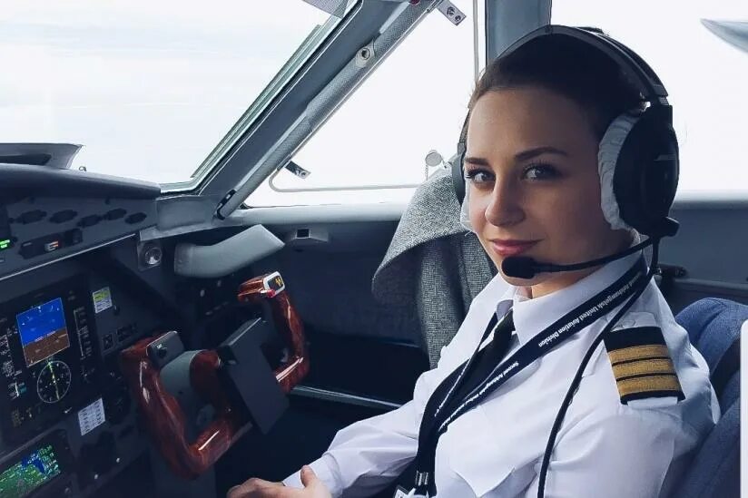 Малин рюдквист пилот boeing 737. Малин рюдквист пилот boeing 737. Малин рюдквист пилот. Пилот девочка. Пилот девочка.
