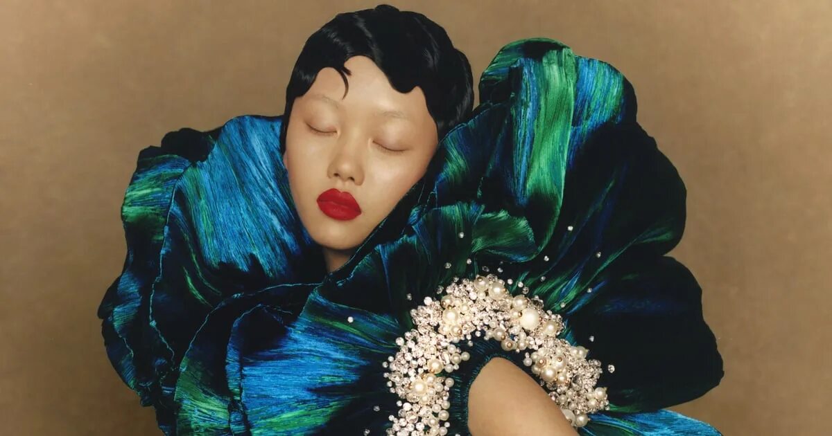 Miss of design. Головной убор нимфы. Miss of design. Мисс дизайн. Бело золотая богиня.