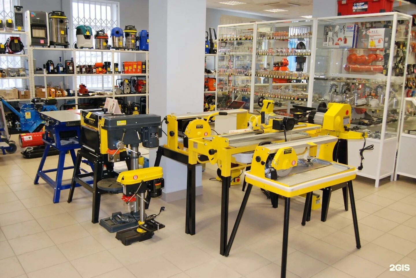 фабрика папа карло. папа карло инструменты интернет магазин. кубанские сувениры. магазин папа карло сочи. папа карло сочи инструменты.