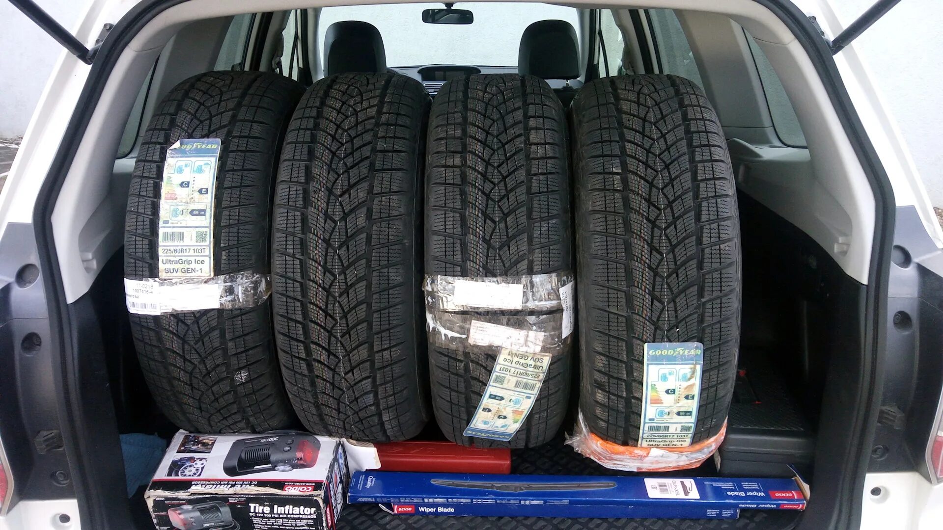 Goodyear ULTRAGRIP Ice SUV Gen-1. Goodyear Ice SUV. Goodyear ULTRAGRIP Ice SUV Gen-1 285/60 r18 116t. Шина Goodyear 225/60r17 UG Ice SUV.