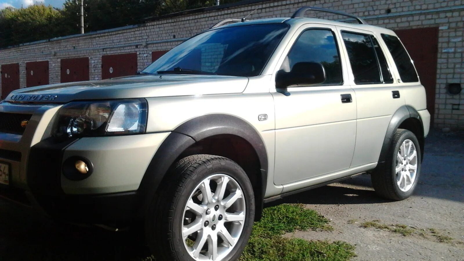 Ленд Ровер Фрилендер 1. Land Rover Freelander 1 диски. Ленд Ровер Фрилендер 1.8 л. Ленд Ровер Фрилендер 1 18 диски. Фрилендер 1 1.8 купить