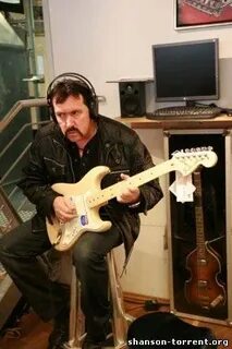 Слушать ждамиров цветы