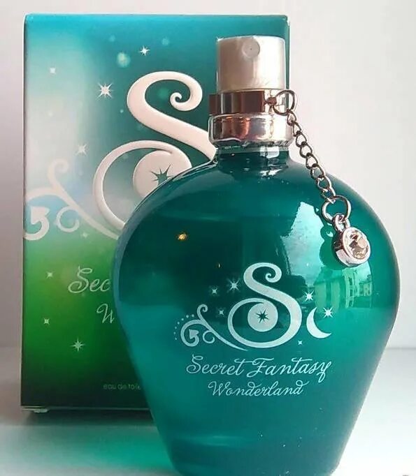 Парфюмерный лосьон для тела victoria's secret wonderland woods. Secret wonderland. Secret wonderland. Shower gel bath body works. Wonderland secret.