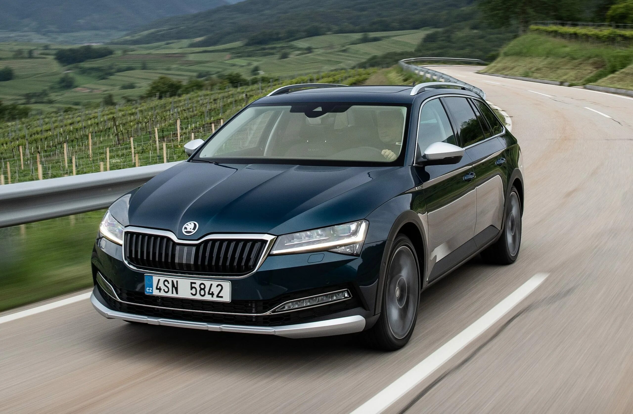 Шкода суперб нова. Шкода суперб. новая шкода суперб. шкода суперб скаут. skoda superb b6.