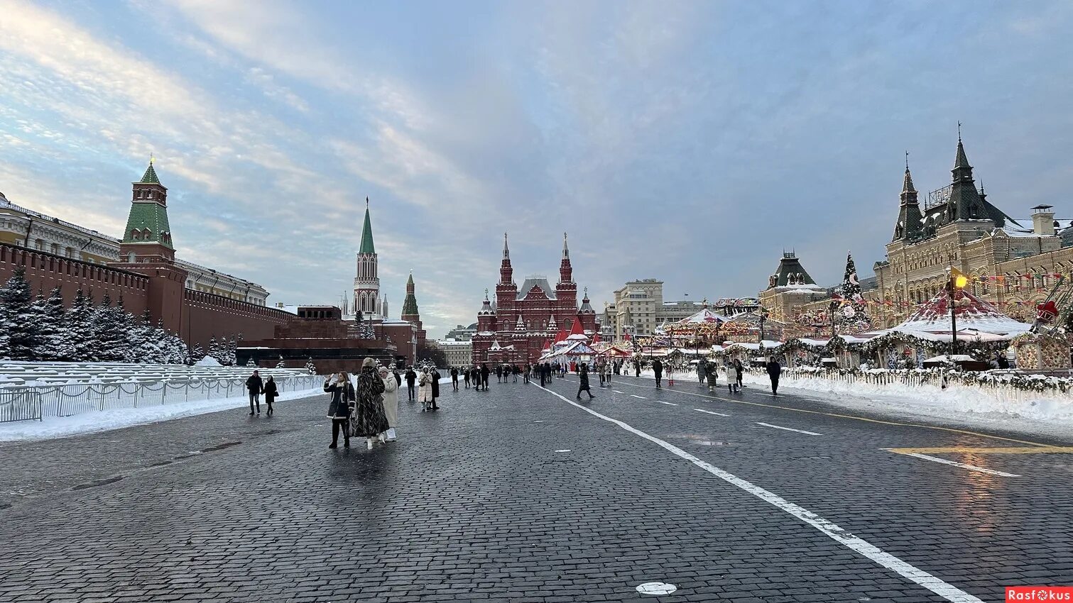 File:Red Square, Moscow3.jpg - Wikimedia Commons