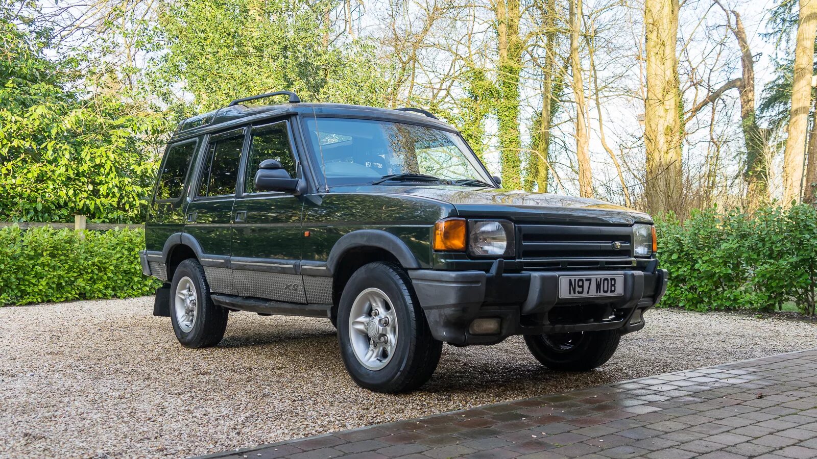 Дискавери поколения. Land Rover Discovery 1. Ленд Ровер Дискавери 1990. Range Rover Discovery 1. Ленд Ровер Дискавери 2.