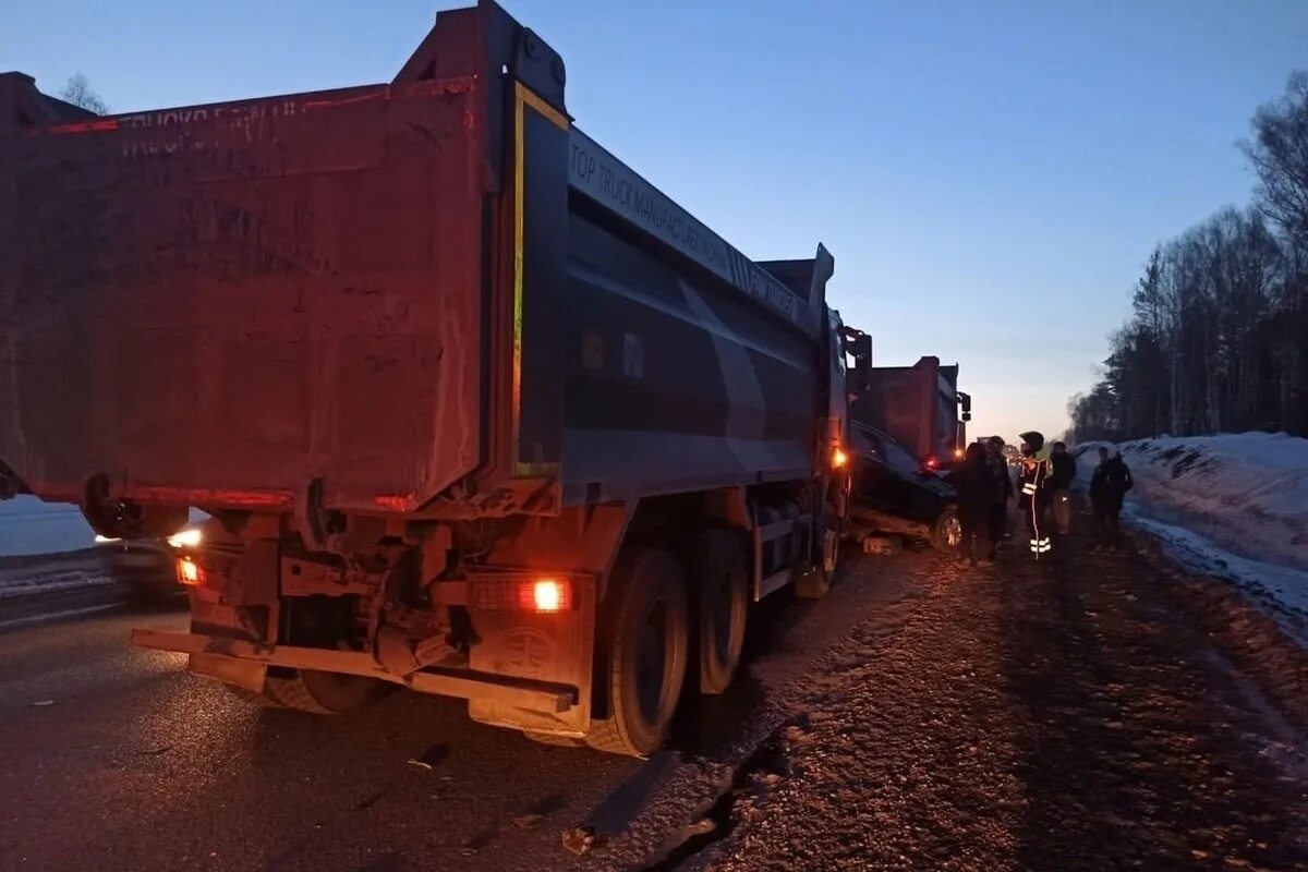 Новости челябинск м5. Грузовик. Грузовые автомобили.