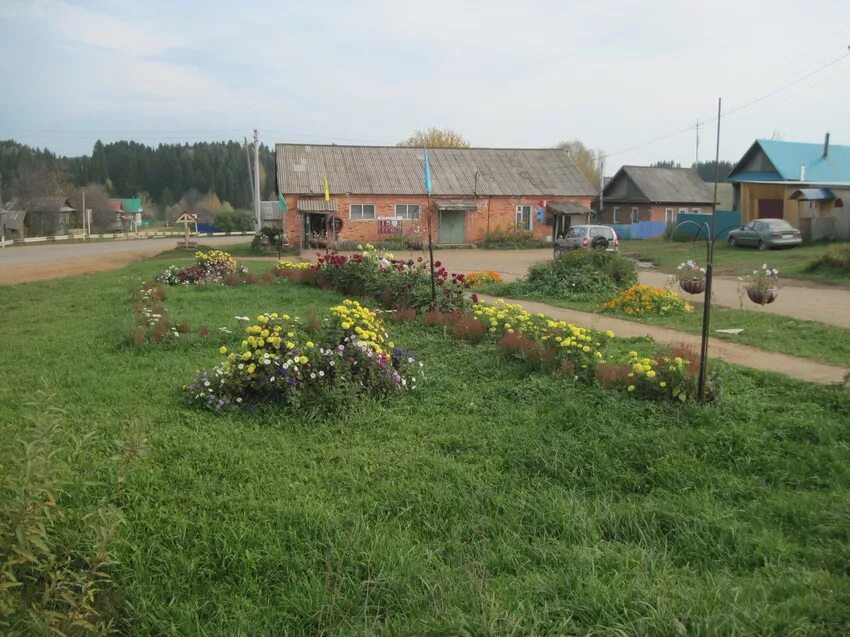 Зюзино шарканский. Деревня Зюзино Шарканский район. Село Сосновка Шарканский район. Шаркан Ляльшур. Дер Сосновка Шарканского района.