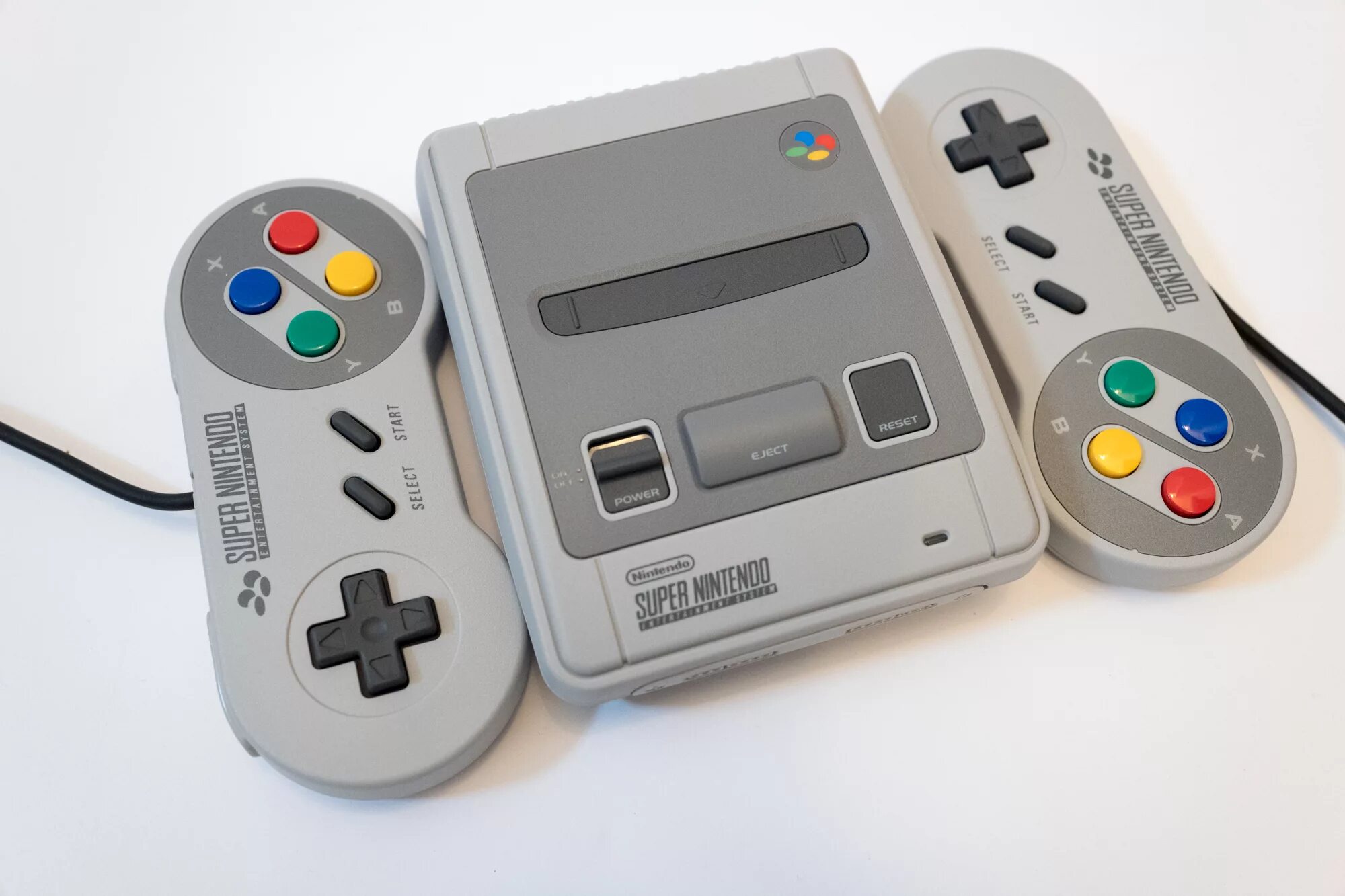 Super famicom. Nintendo Classic Mini: super Nintendo. Игровая приставка Nintendo Classic Mini: NES. Nintendo Classic Mini Snes. Приставка консоль Nintendo NES.