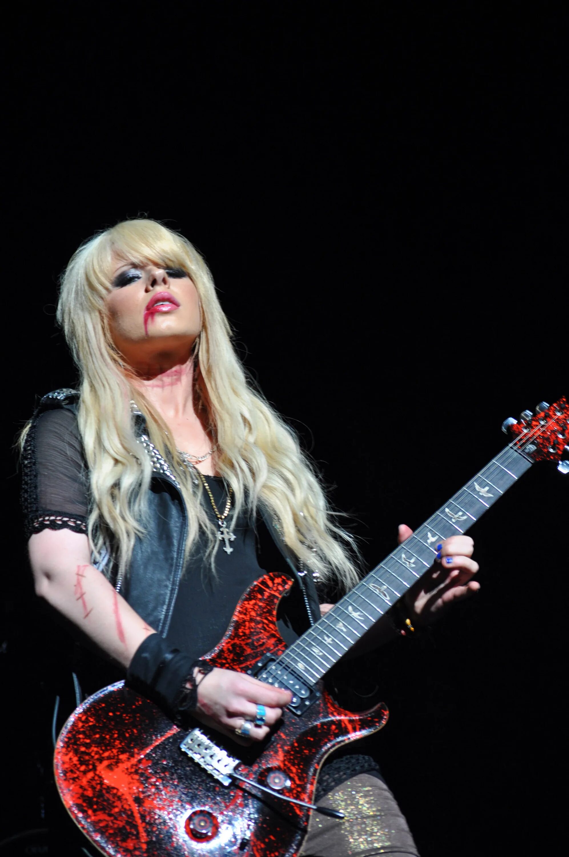 Орианти гитаристка. Орианти гитаристка. Орианти панагарис. Орианти. Орианти.