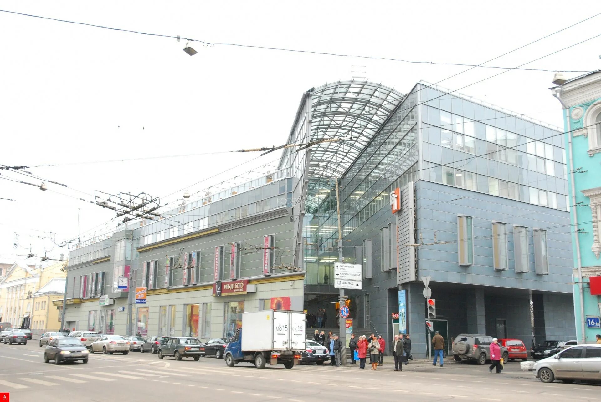 Москва ул спартаковская 24. Москва ул спартаковская 24. Спартаковская 24 москва. Москва ул спартаковская 24. Тц елоховский пассаж на бауманской.