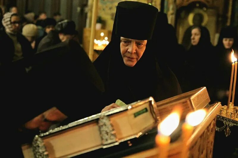 Поздравления с днём рождения батюшке священнику. Благоденственное и мирное житие. Стихи о священниках. Благоденственное и мирное житие. Благоденственное и мирное житие.