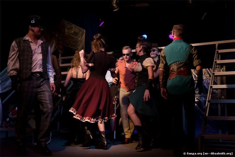 Хуана пьеса в пылающей тьме. В пылающей тьме. В пылающей тьме. В пылающей тьме антонио буэро вальехо. В пылающей тьме премьера москва.