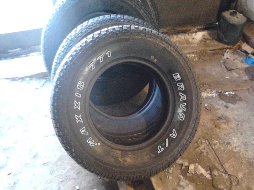 Летние шины 215 75 r15. 215/75r15 Maxxis at-771 100s. Maxxis Bravo at-771 205/75r15 Нива Шевроле. 215/75 R15 Maxxis. Автомобильная шина Goform gf-50 215/75 r15 100s всесезонная.